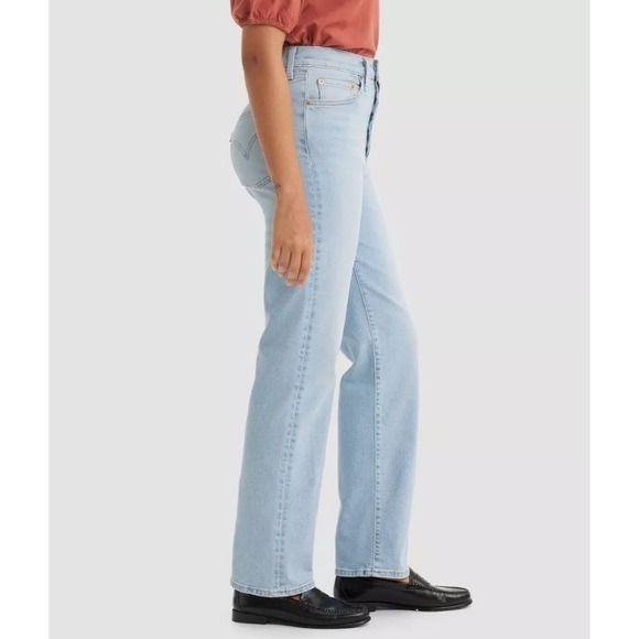 Levi Strauss Co 501 Original Fit Light Wash Denim Button Fly Jeans Women W32 L26 - Picture 2 of 6